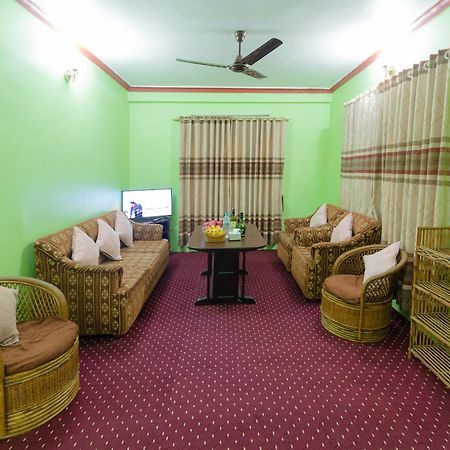 Paradise Boutique Hotel Pokhara Esterno foto