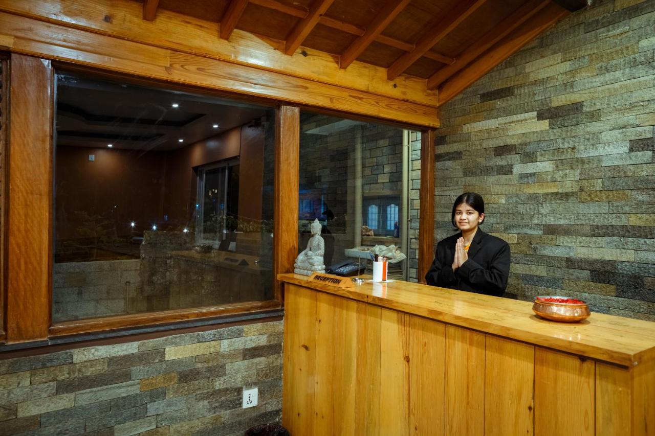 Paradise Boutique Hotel Pokhara Esterno foto
