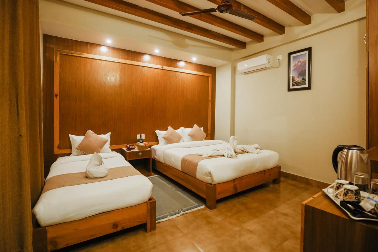 Paradise Boutique Hotel Pokhara Esterno foto