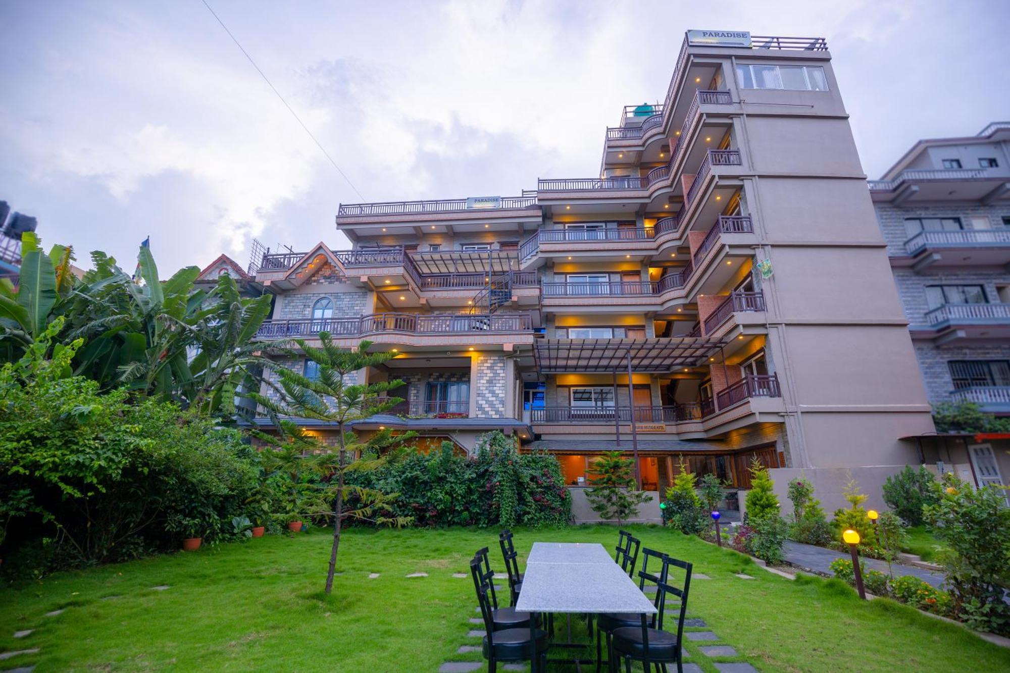 Paradise Boutique Hotel Pokhara Esterno foto